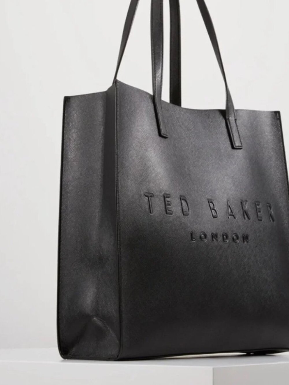 TED BAKER LONDON "The Icon" Black Tote Bag NWT - Picture 2 of 11